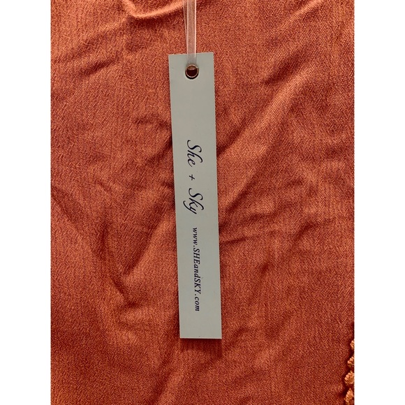 NWT She + Sky Dress - Picture 5 of 5